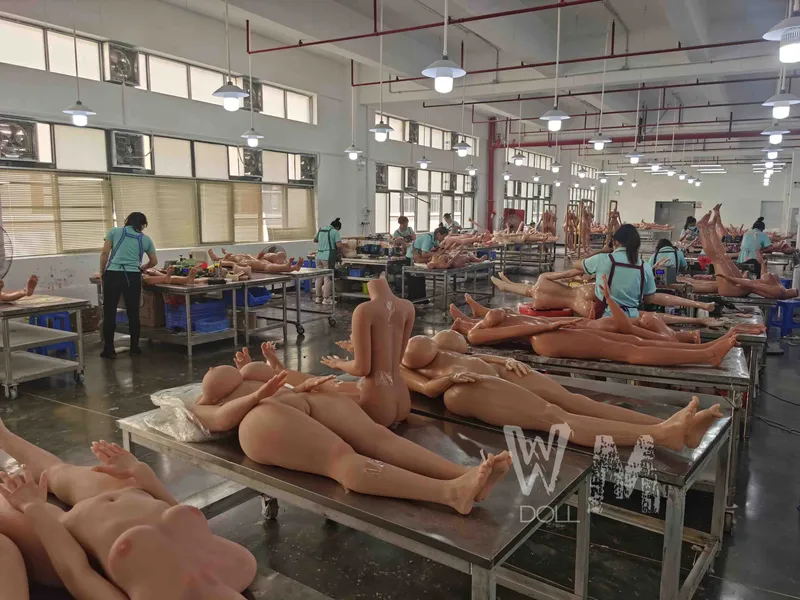 Workshop of All-In-One Life-Size AI Love Sex Doll 3 ulpbestsexdoll.com Fine processing of doll 1